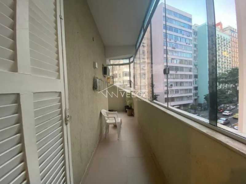 Apartamento à venda com 3 quartos, 129m² - Foto 2