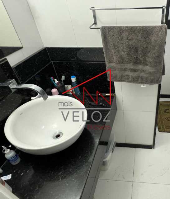 Apartamento à venda com 2 quartos, 77m² - Foto 11