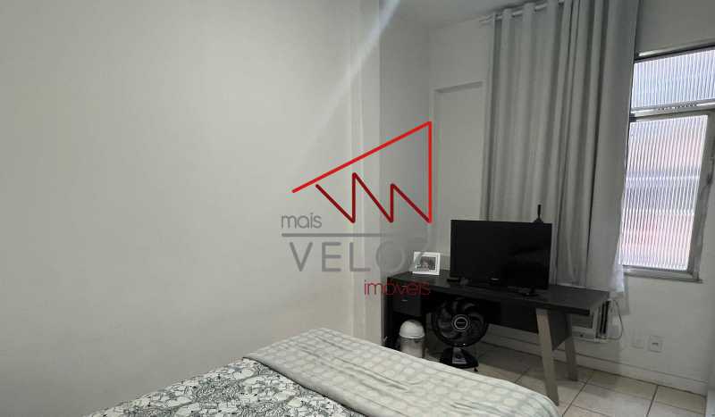 Apartamento à venda com 2 quartos, 77m² - Foto 14