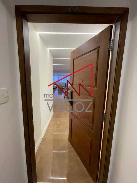 Cobertura à venda com 3 quartos, 385m² - Foto 21