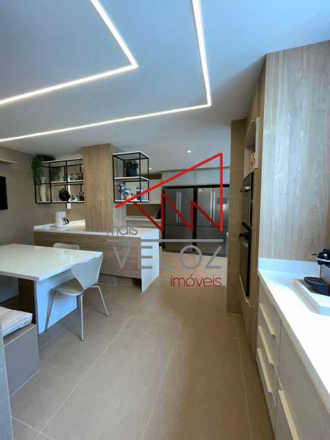 Cobertura à venda com 3 quartos, 385m² - Foto 29