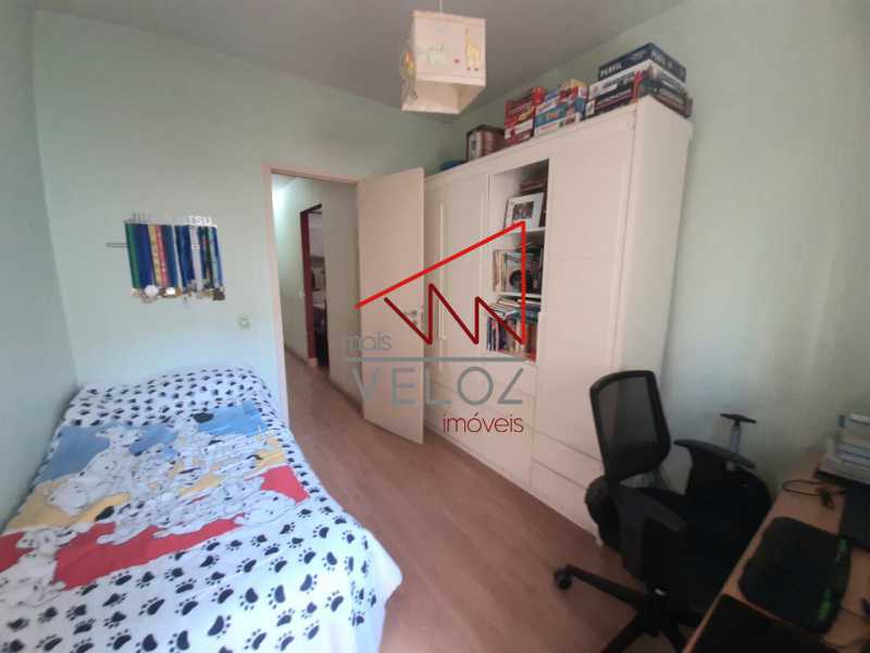 Apartamento à venda com 3 quartos, 123m² - Foto 2