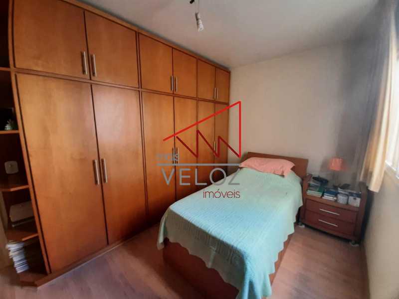 Apartamento à venda com 3 quartos, 123m² - Foto 5