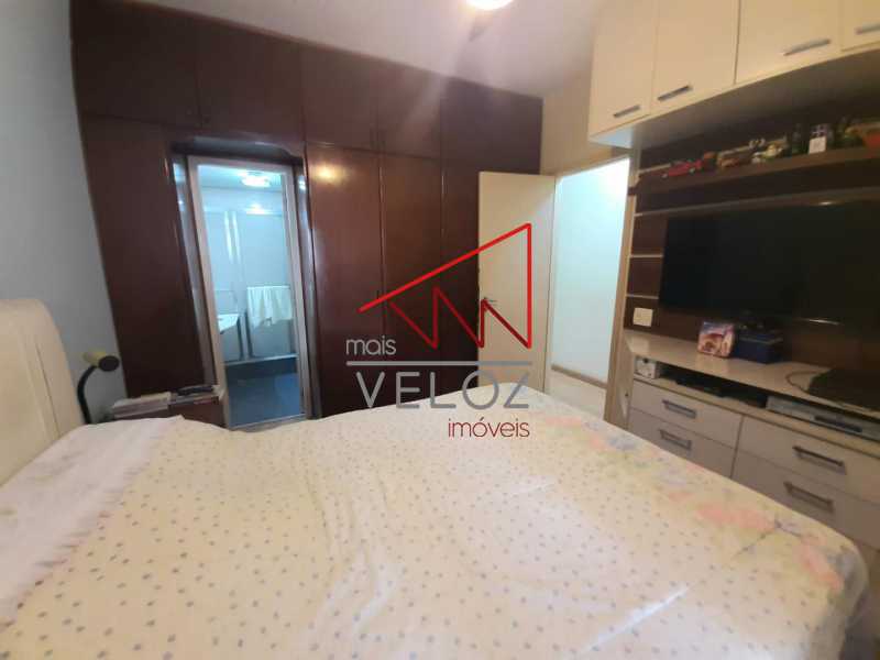 Apartamento à venda com 3 quartos, 123m² - Foto 21