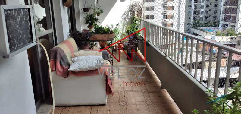 Apartamento à venda com 3 quartos, 133m² - Foto 17