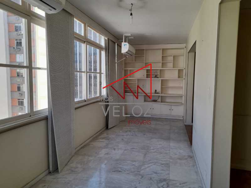 Apartamento à venda com 3 quartos, 212m² - Foto 27