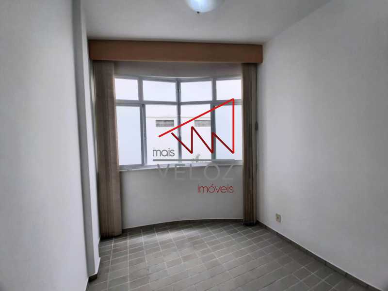 Apartamento à venda com 3 quartos, 94m² - Foto 1