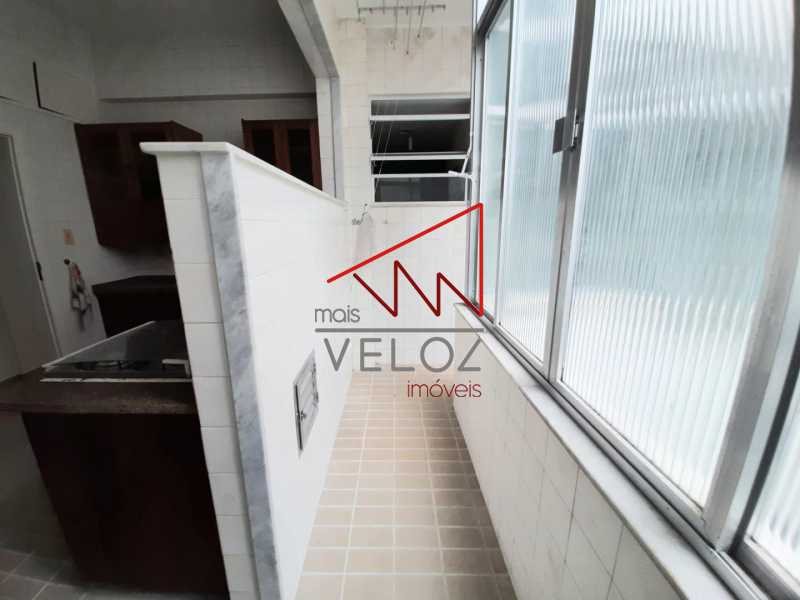 Apartamento à venda com 3 quartos, 94m² - Foto 12