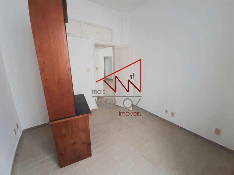 Apartamento à venda com 3 quartos, 94m² - Foto 25