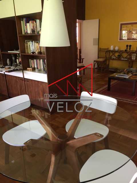 Apartamento à venda com 3 quartos, 115m² - Foto 9