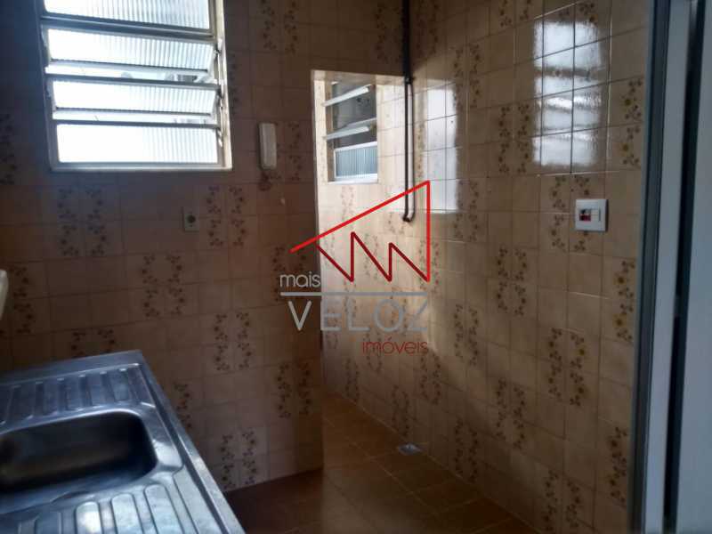 Apartamento à venda com 2 quartos, 90m² - Foto 7