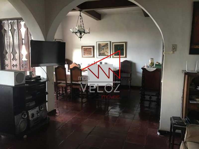 Casa à venda com 7 quartos, 380m² - Foto 22