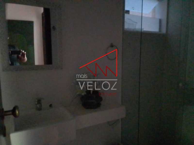 Apartamento à venda com 3 quartos, 100m² - Foto 13