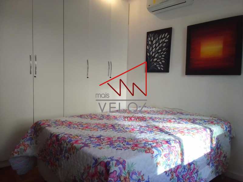 Apartamento à venda com 3 quartos, 100m² - Foto 15