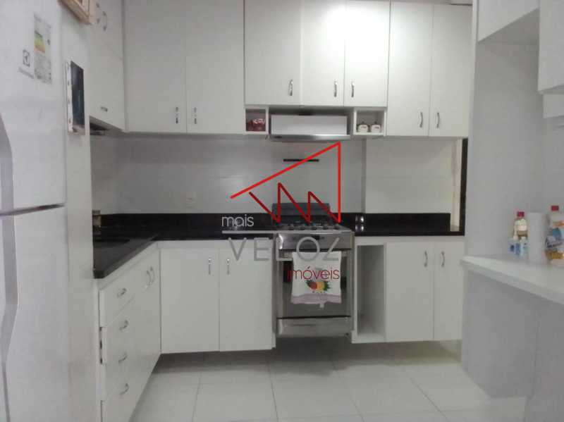 Apartamento à venda com 3 quartos, 100m² - Foto 25