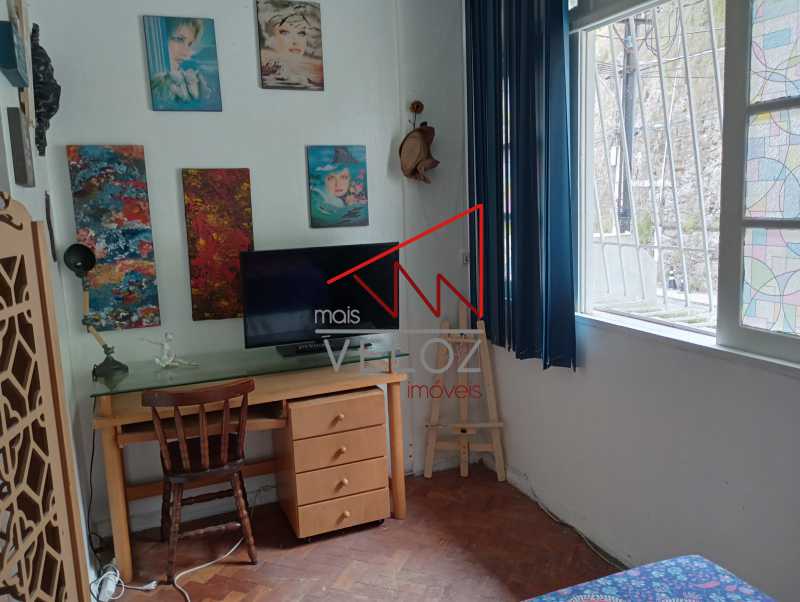 Apartamento à venda com 1 quarto, 45m² - Foto 2