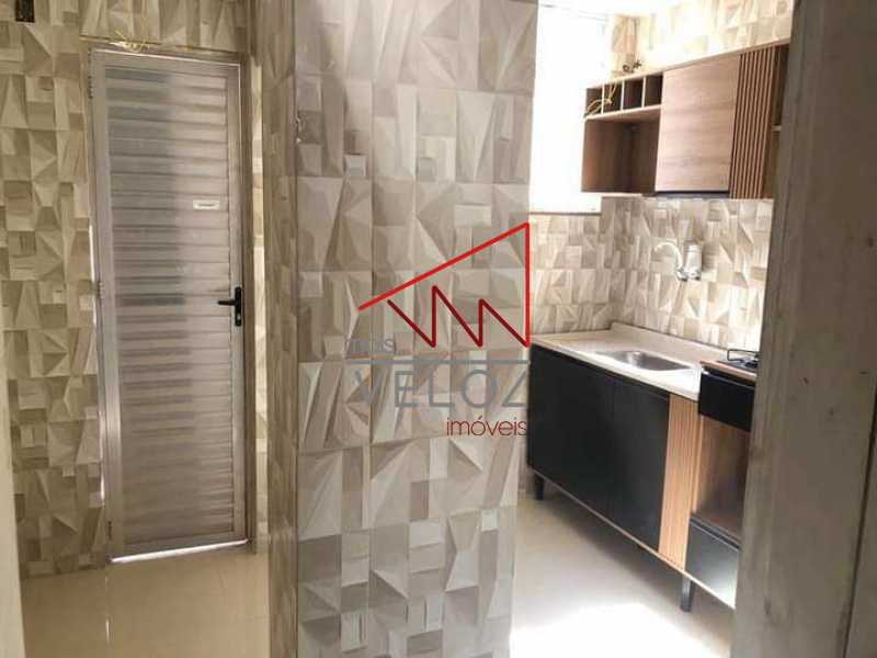 Apartamento à venda com 2 quartos, 80m² - Foto 20