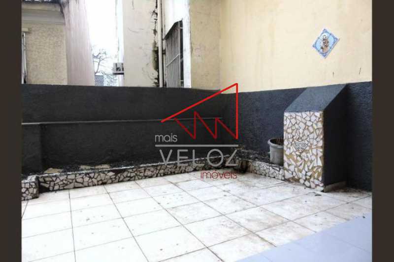 Apartamento à venda com 2 quartos, 80m² - Foto 3