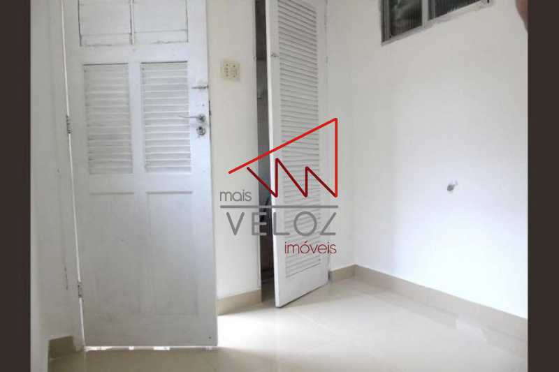 Apartamento à venda com 2 quartos, 80m² - Foto 24