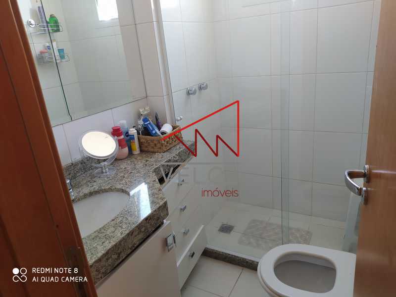 Apartamento à venda com 2 quartos, 178m² - Foto 4