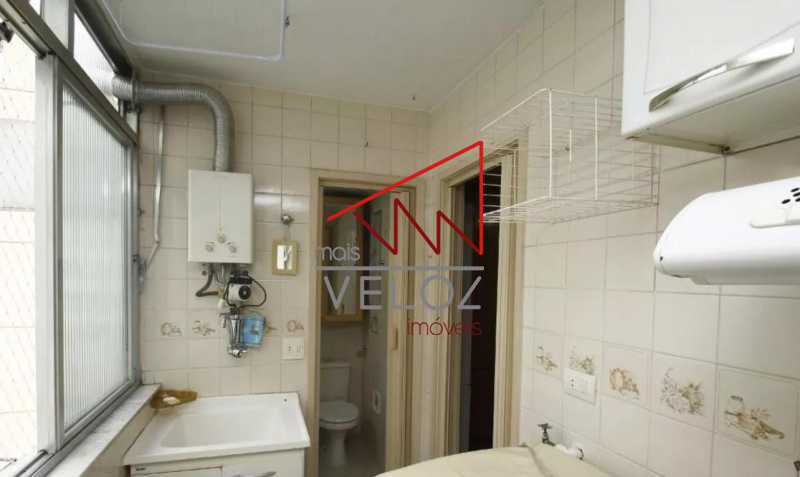 Apartamento à venda com 1 quarto, 60m² - Foto 9