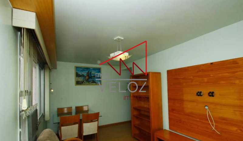 Apartamento à venda com 1 quarto, 60m² - Foto 3