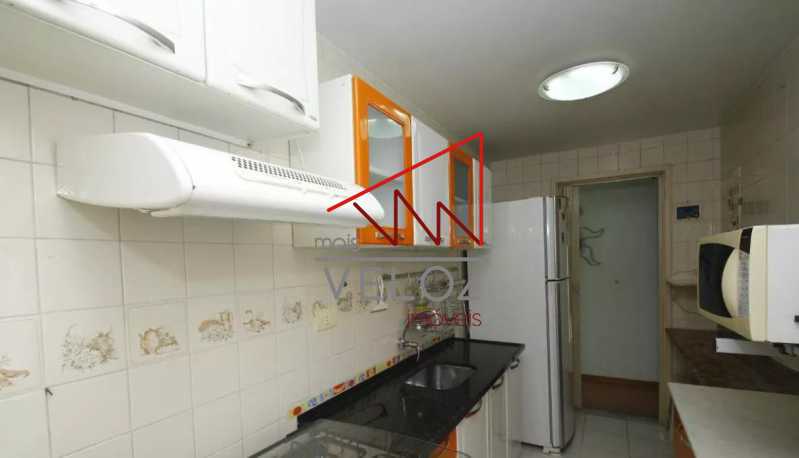 Apartamento à venda com 1 quarto, 60m² - Foto 13