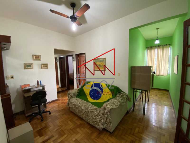 Apartamento à venda com 2 quartos, 63m² - Foto 1