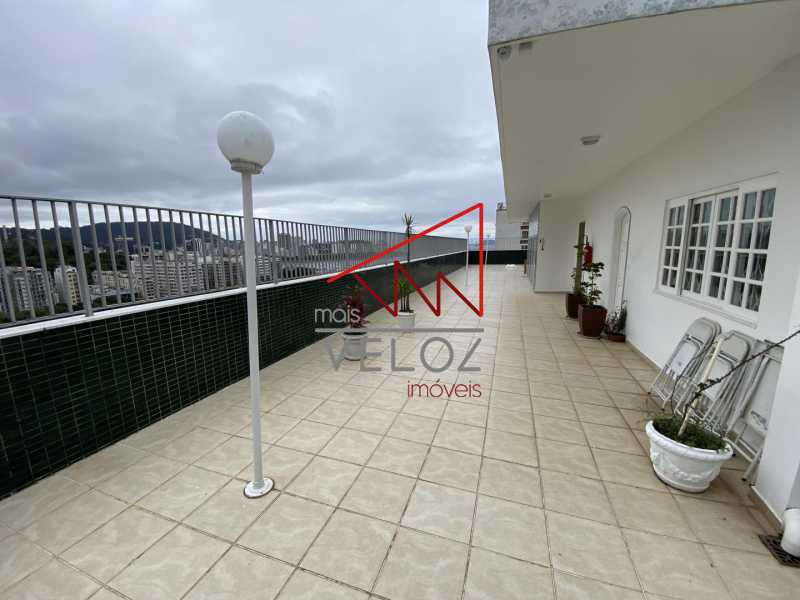 Apartamento à venda com 2 quartos, 63m² - Foto 25