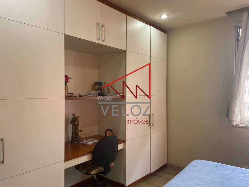 Apartamento à venda com 3 quartos, 105m² - Foto 7