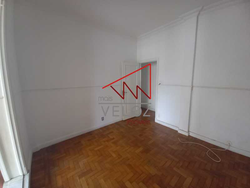 Apartamento à venda com 4 quartos, 103m² - Foto 14