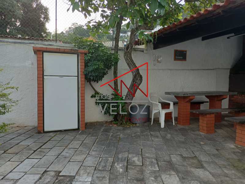 Apartamento à venda com 3 quartos, 80m² - Foto 17