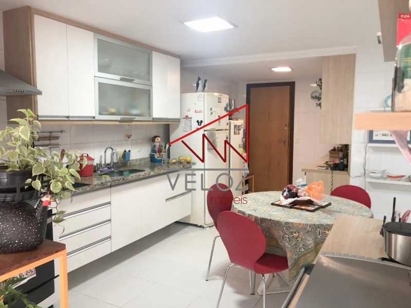 Apartamento à venda com 4 quartos, 184m² - Foto 27