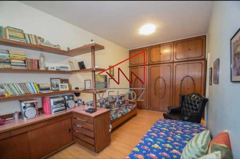 Cobertura, 3 quartos, 238 m² - Foto 2