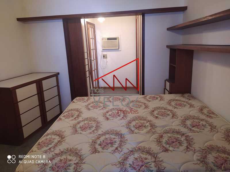 Apartamento à venda com 2 quartos, 70m² - Foto 23