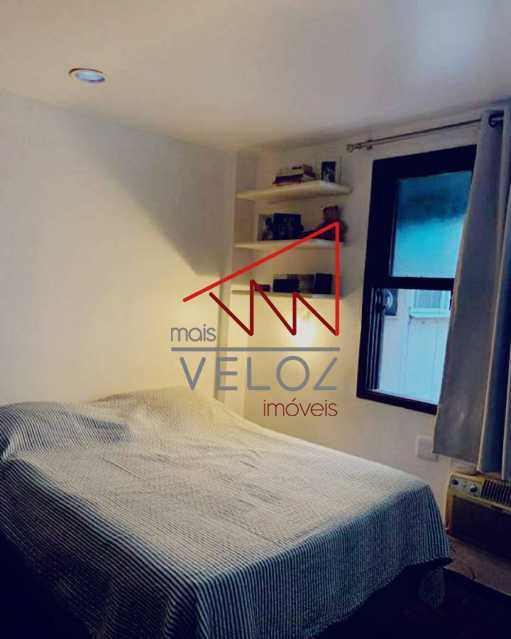 Cobertura, 3 quartos, 203 m² - Foto 2