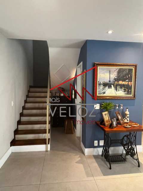 Casa de Vila à venda com 4 quartos, 263m² - Foto 9