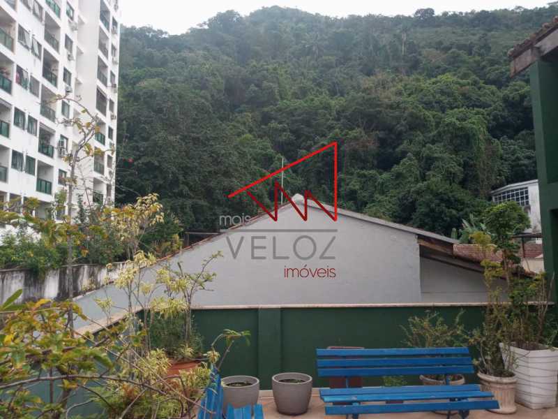 Casa de Vila à venda com 4 quartos, 263m² - Foto 27