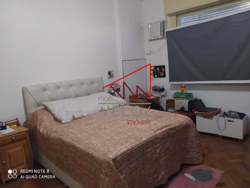 Apartamento à venda com 3 quartos, 130m² - Foto 9