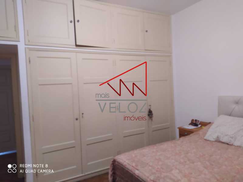 Apartamento à venda com 3 quartos, 130m² - Foto 10