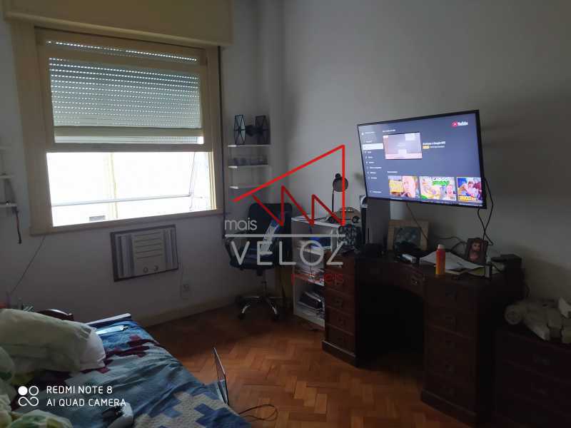 Apartamento à venda com 3 quartos, 130m² - Foto 11