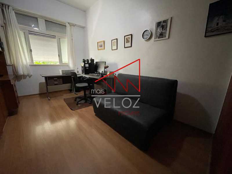 Apartamento à venda com 3 quartos, 136m² - Foto 28