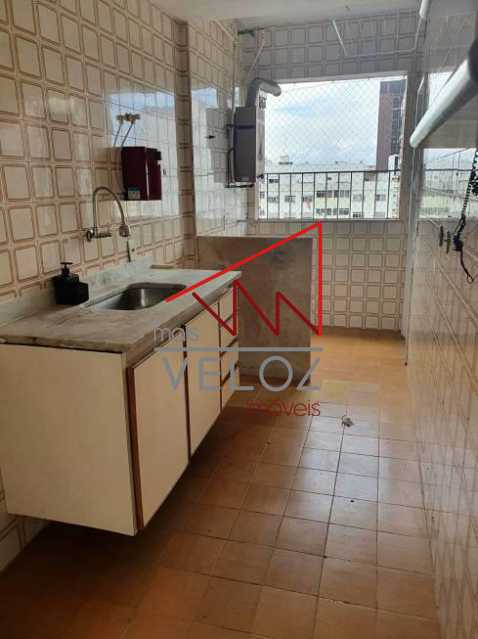 Apartamento à venda com 2 quartos, 70m² - Foto 10