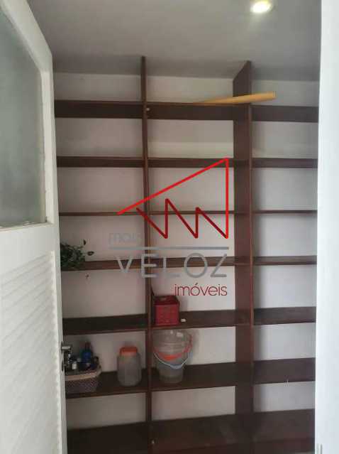 Apartamento à venda com 2 quartos, 70m² - Foto 13