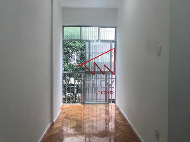 Apartamento à venda com 1 quarto, 43m² - Foto 5