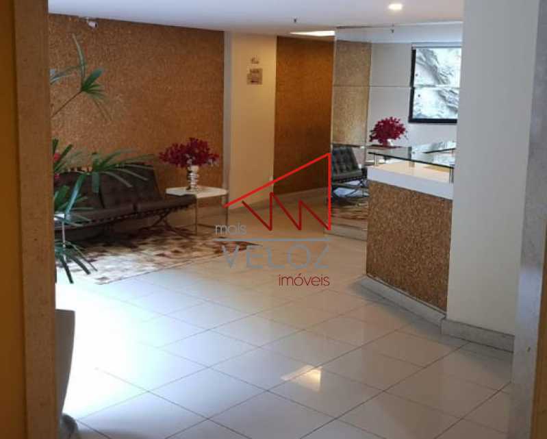 Apartamento à venda com 2 quartos, 76m² - Foto 9