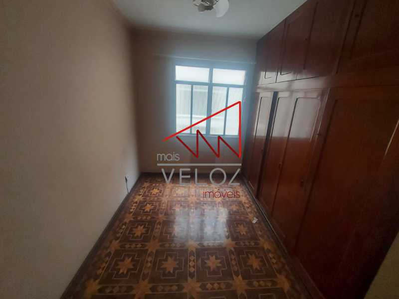 Apartamento à venda com 2 quartos, 71m² - Foto 6