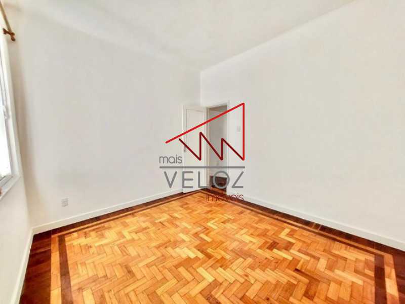 Apartamento à venda com 1 quarto, 32m² - Foto 3