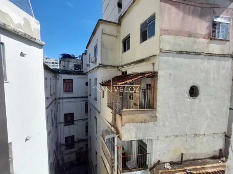 Apartamento à venda com 1 quarto, 32m² - Foto 18