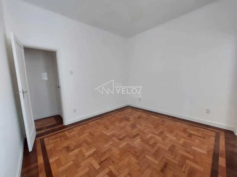 Apartamento à venda com 1 quarto, 32m² - Foto 21